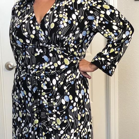 Wrap a round knit dress - Picture 2 of 5